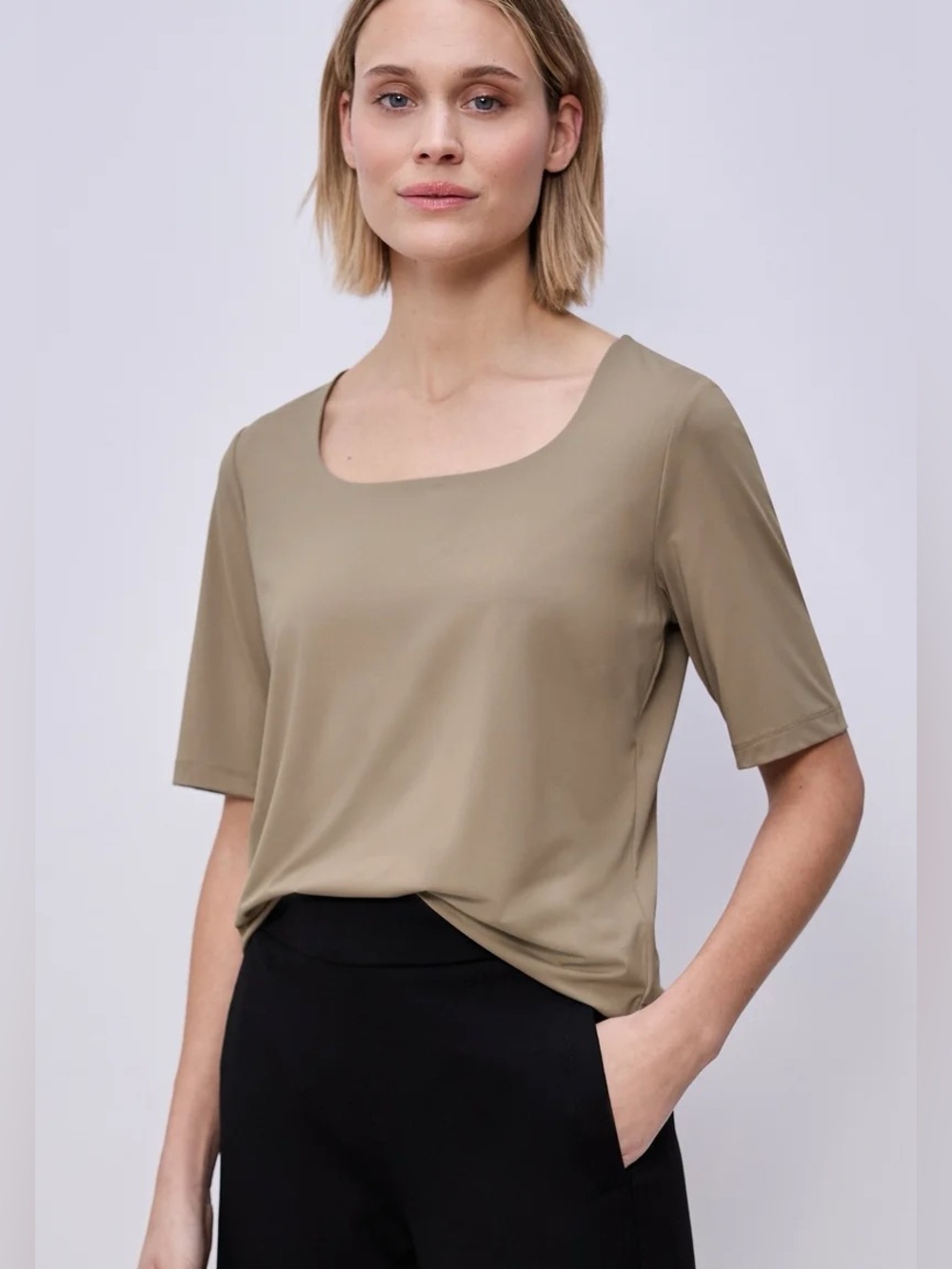 Banana Republic Square Neck Short Sleeve Organic Cotton T-Shirt Womens L Tan